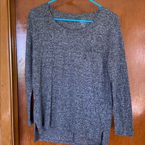 Grey Old Navy Long Sleeve Shirt